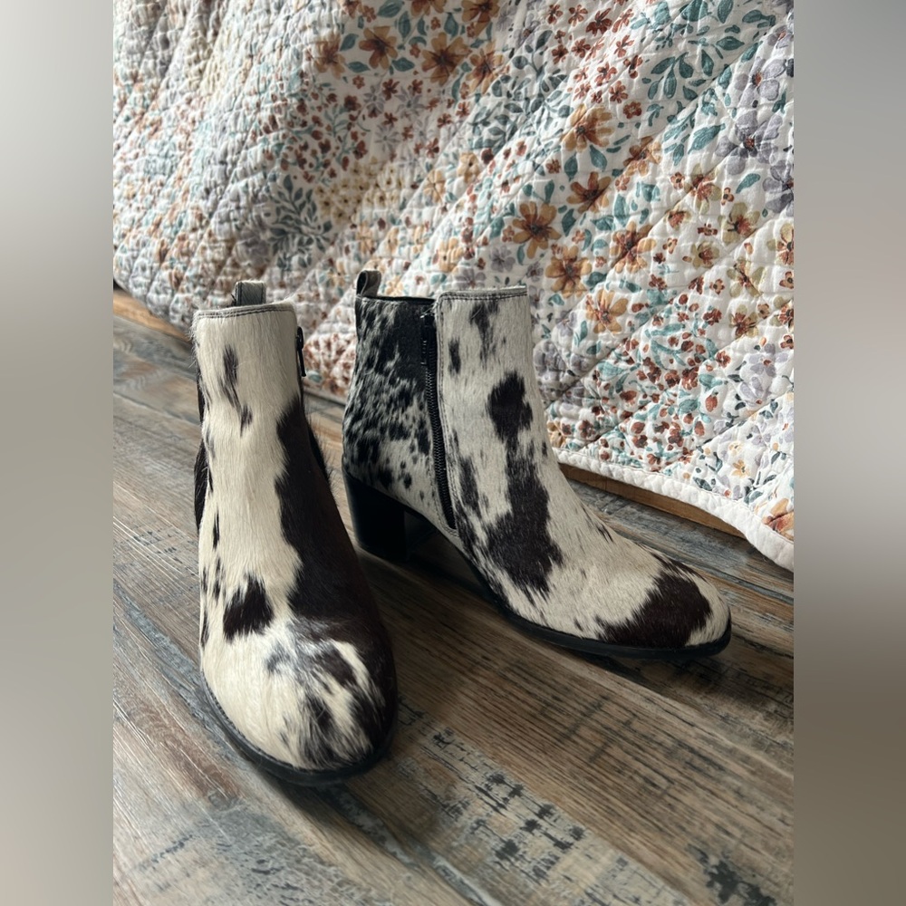 MYRA COWHIDE BOOTS